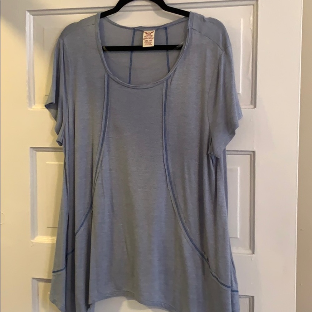 Blue tee shirt